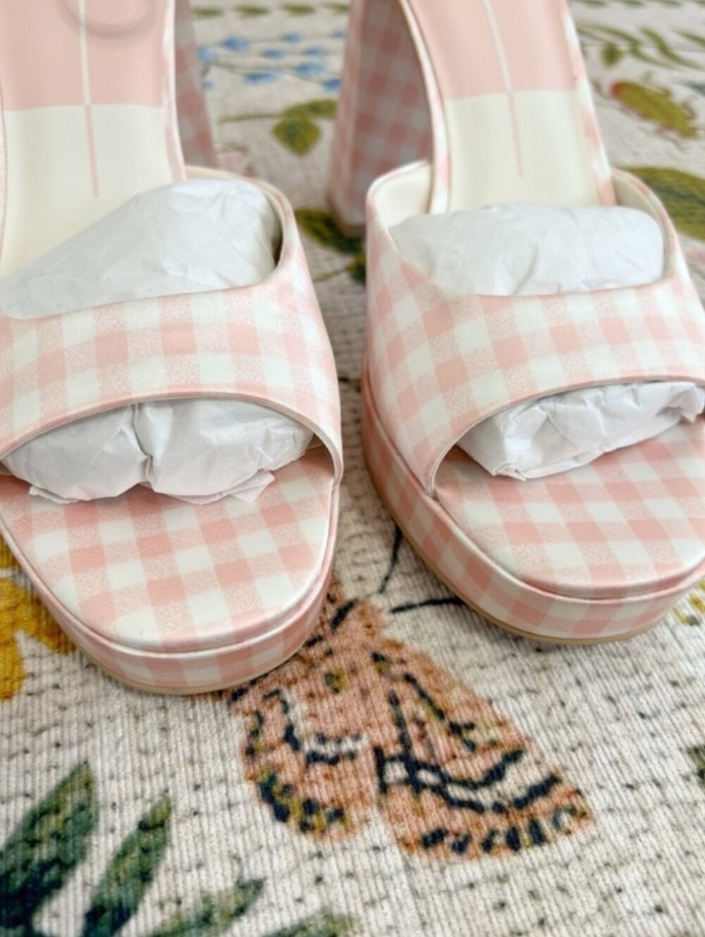 New Dolce Vita Byrdie Gold Pandro Gingham Heels - Picture 6 of 15